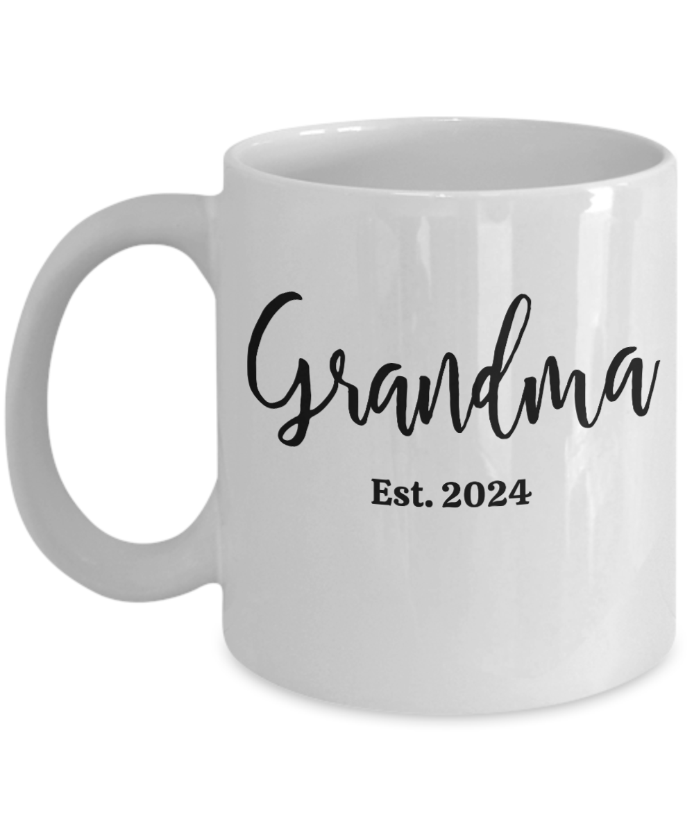 Grandma Est. 2024 Mug – Celebrate the New Grandma in Style!